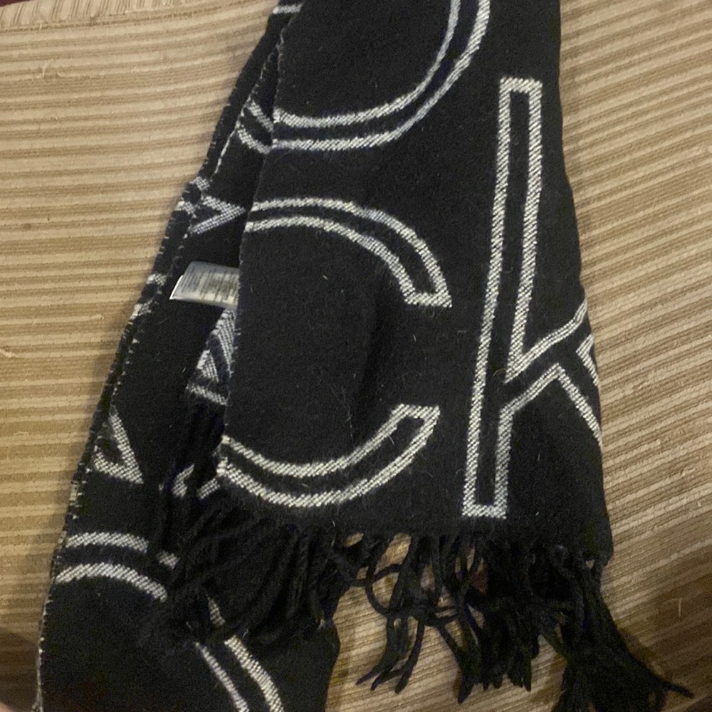 calvin klein scarf